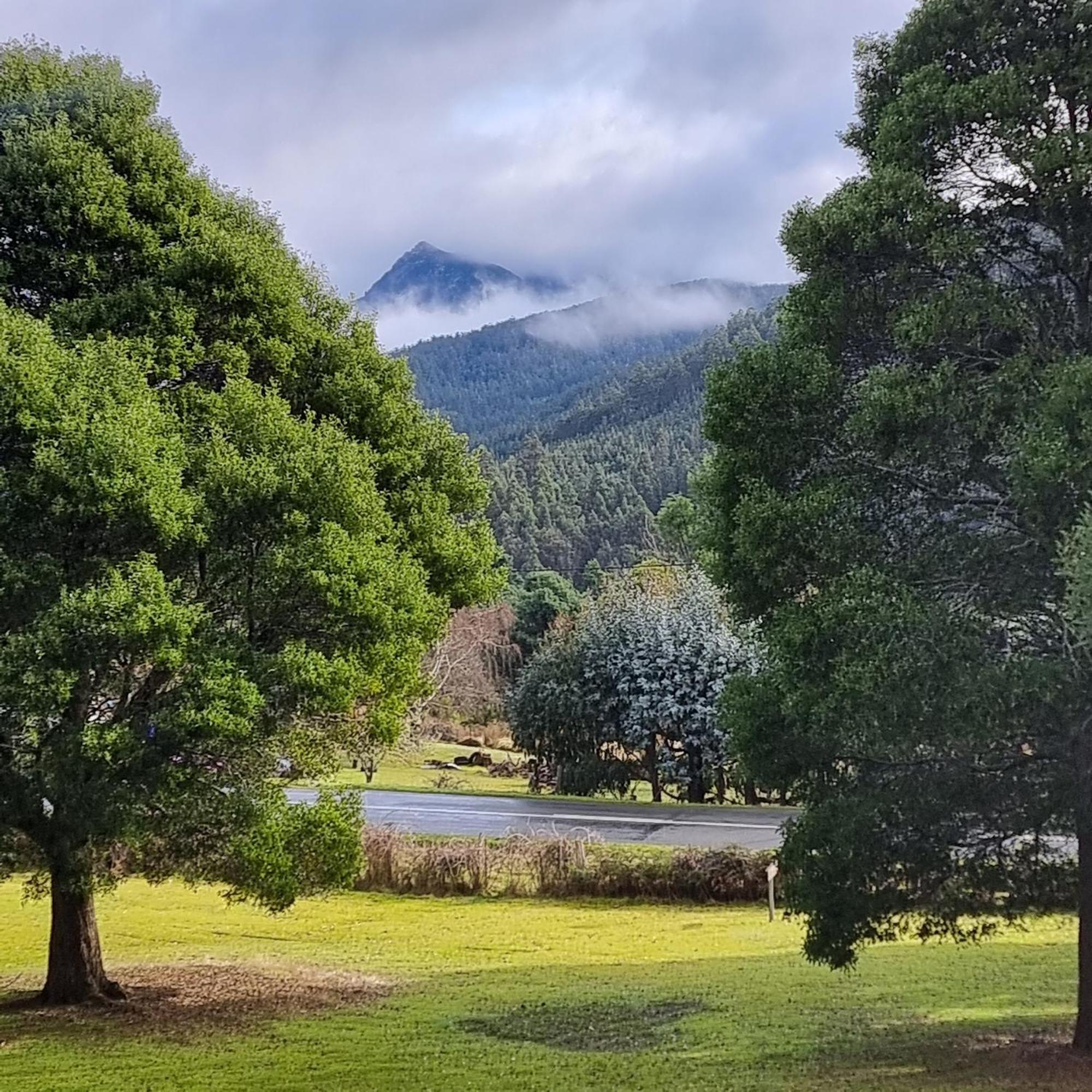Russell Falls Holiday Cottages National Park Exteriér fotografie
